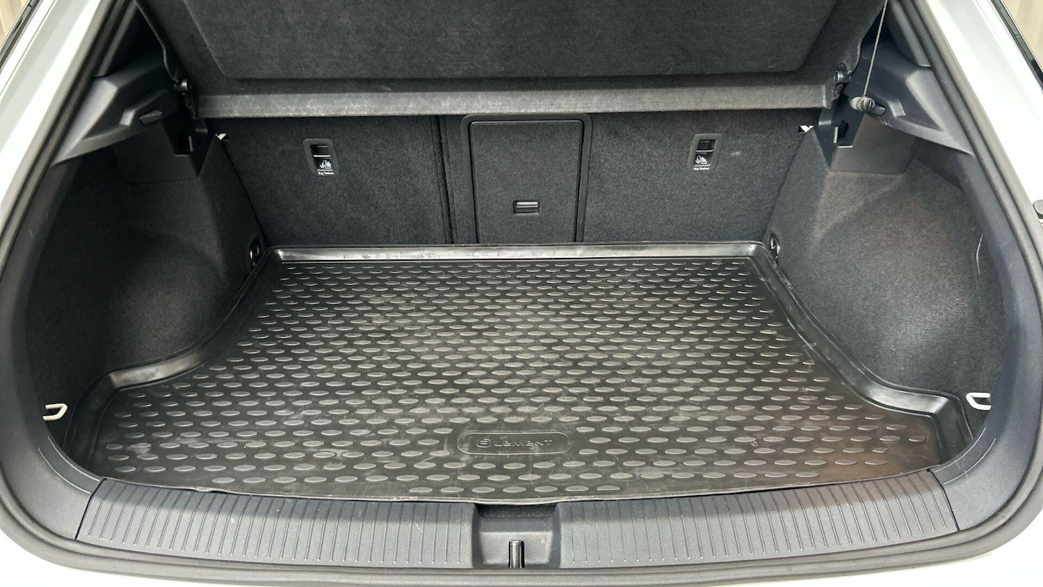 Used Volkswagen T-Roc 2022 for sale - 76484824: Photo 18