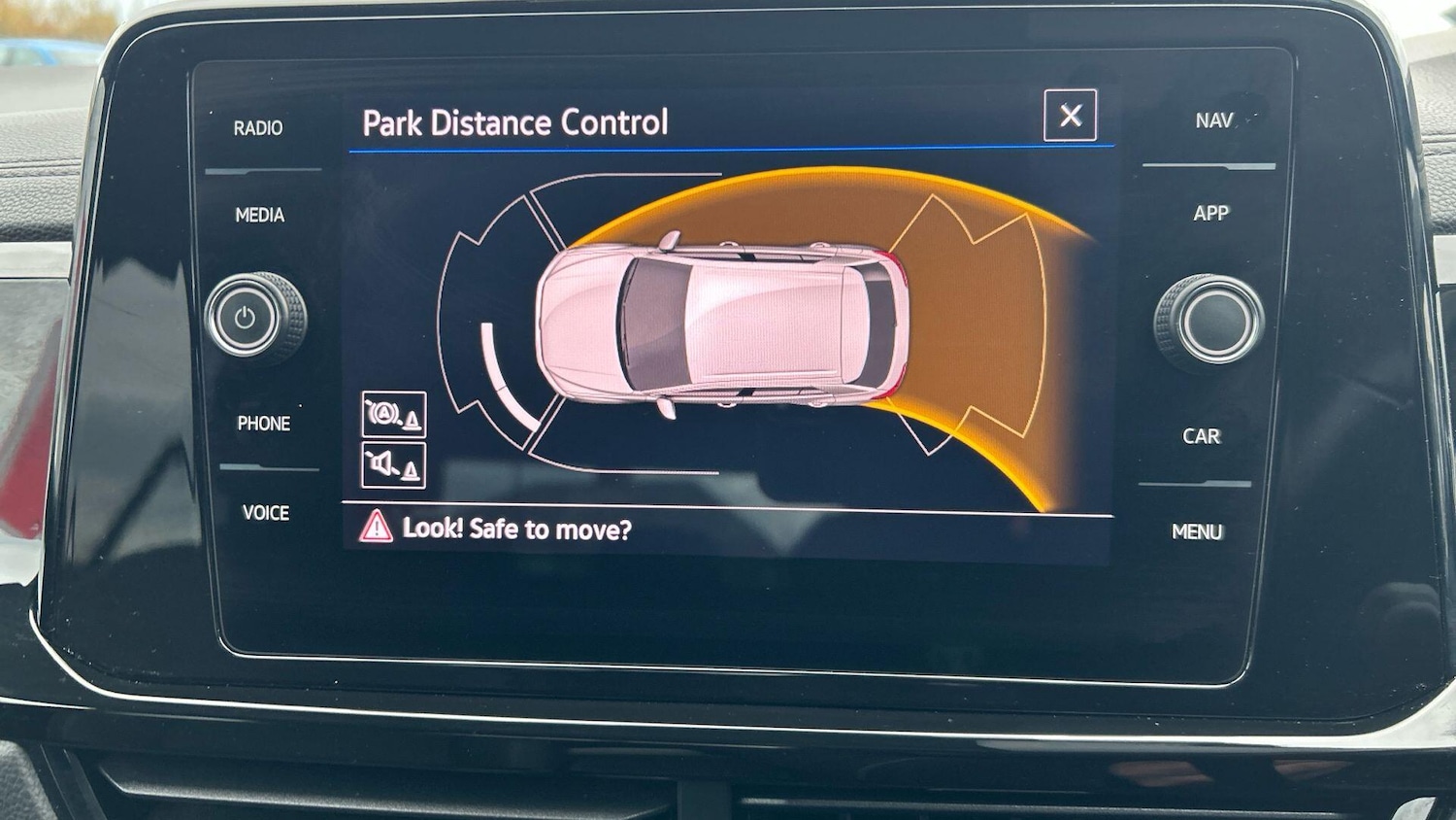 Used Volkswagen T-Roc 2022 for sale - 76484824: Photo 21