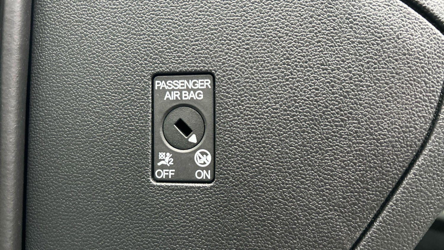 Used Volkswagen T-Roc 2022 for sale - 76484824: Photo 43