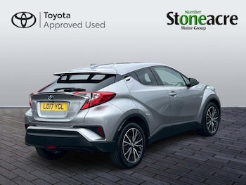 Used Toyota C-HR 2017 for sale - 78947385: Photo