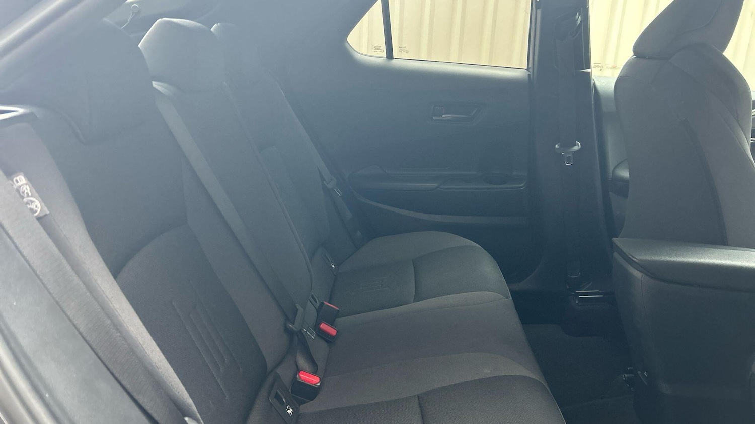 Used Toyota C-HR 2024 for sale - 76457037: Photo 18