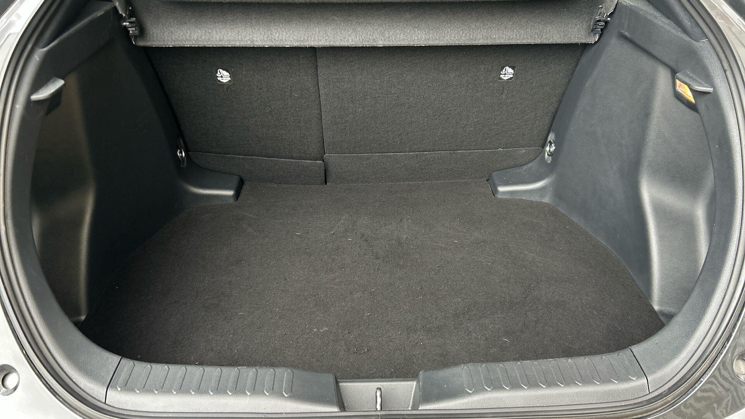 Used Toyota C-HR 2024 for sale - 76457037: Photo 20