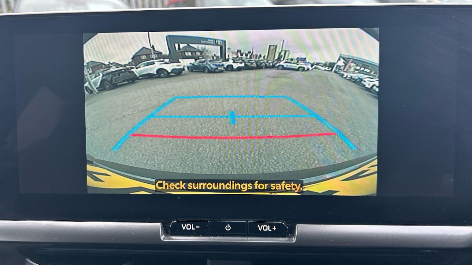 Used Toyota C-HR 2024 for sale - 76457037: Photo 24