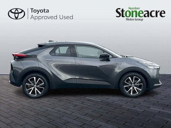 Used Toyota C-HR 2024 for sale - 76457037: Photo
