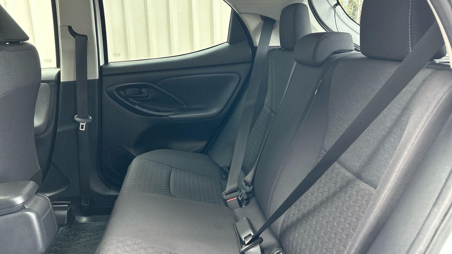 Used Toyota Yaris 2022 for sale - 77574643: Photo 17