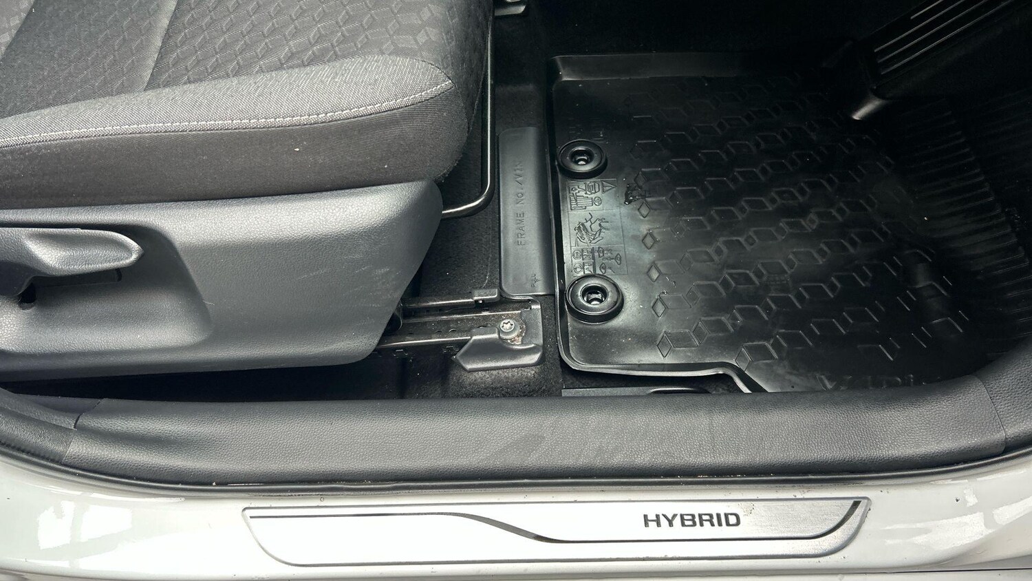 Used Toyota Yaris 2022 for sale - 77574643: Photo 38