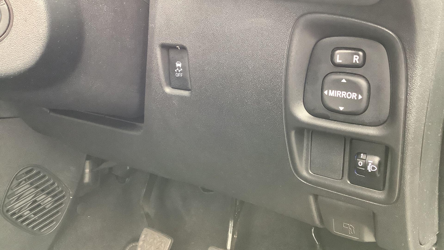 Vehicle 33