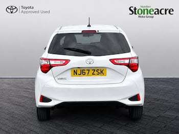 Used Toyota Yaris 2017 for sale - 79847142: Photo