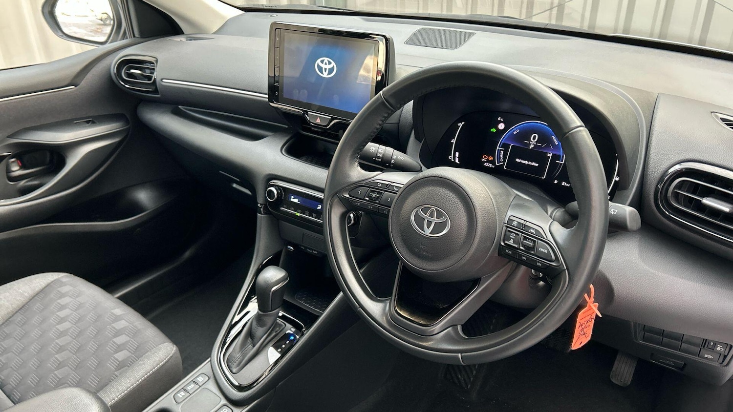 Used Toyota Yaris 2024 for sale - 77202426: Photo 10