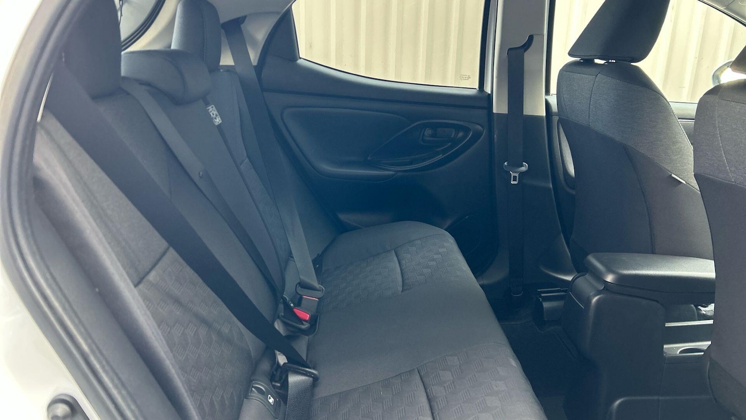 Used Toyota Yaris 2024 for sale - 77202426: Photo 16