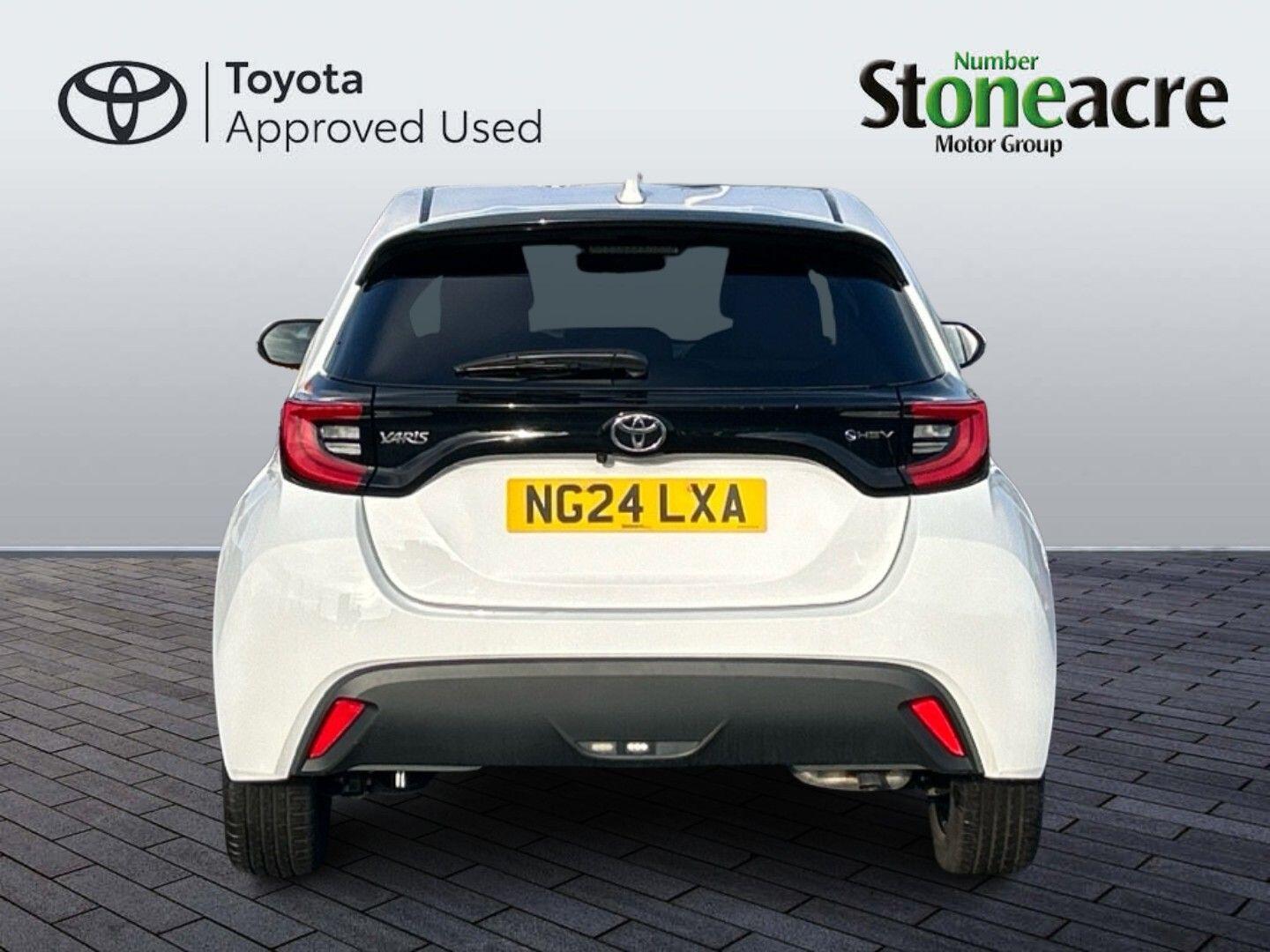 Used Toyota Yaris 2024 for sale - 77202426: Photo 4