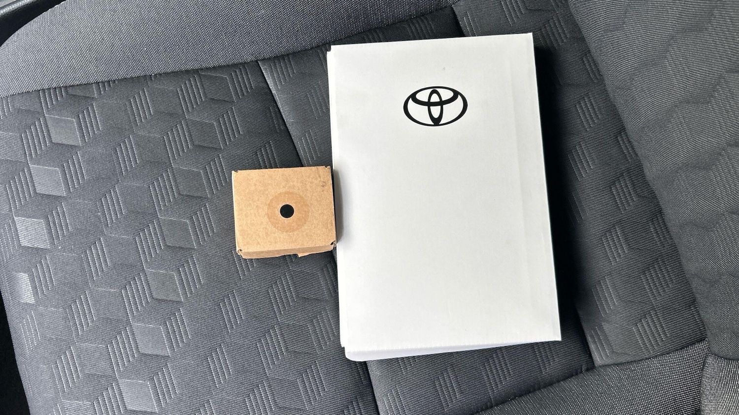 Used Toyota Yaris 2024 for sale - 77202426: Photo 41