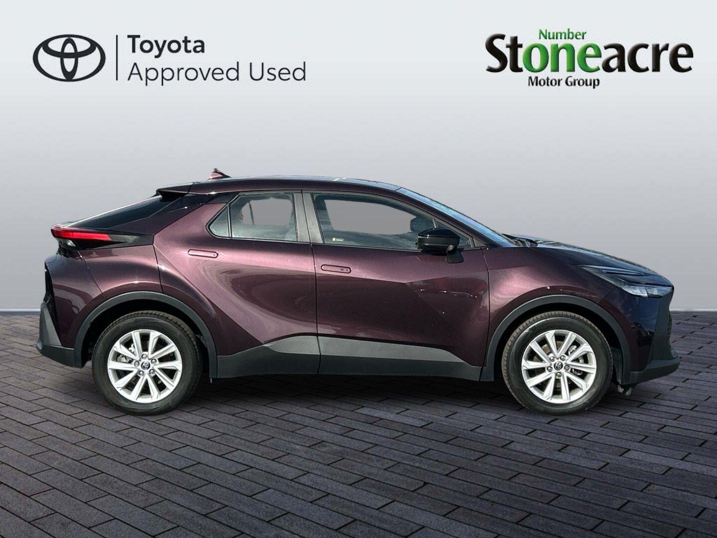 Used Toyota C-HR 2024 for sale - 76108944: Photo 4