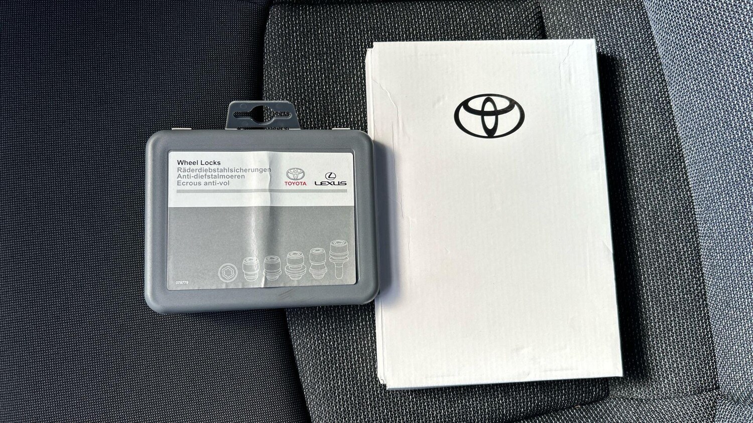 Used Toyota C-HR 2024 for sale - 76108944: Photo 43