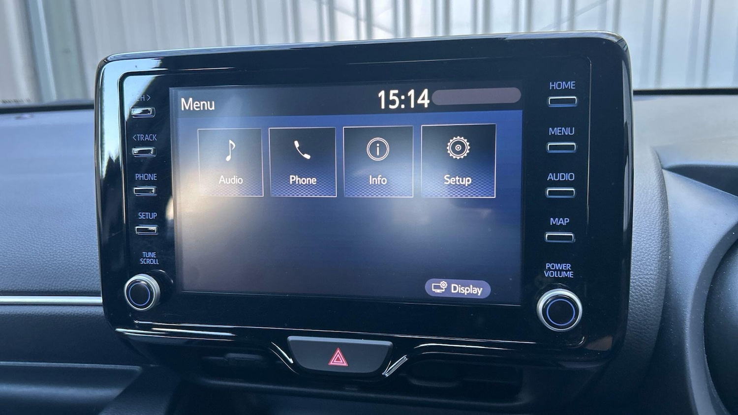 Used Toyota Yaris 2023 for sale - 76122944: Photo 28