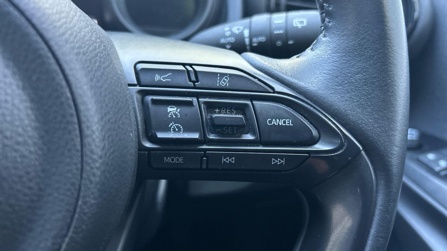 Used Toyota Yaris 2023 for sale - 76122944: Photo 36