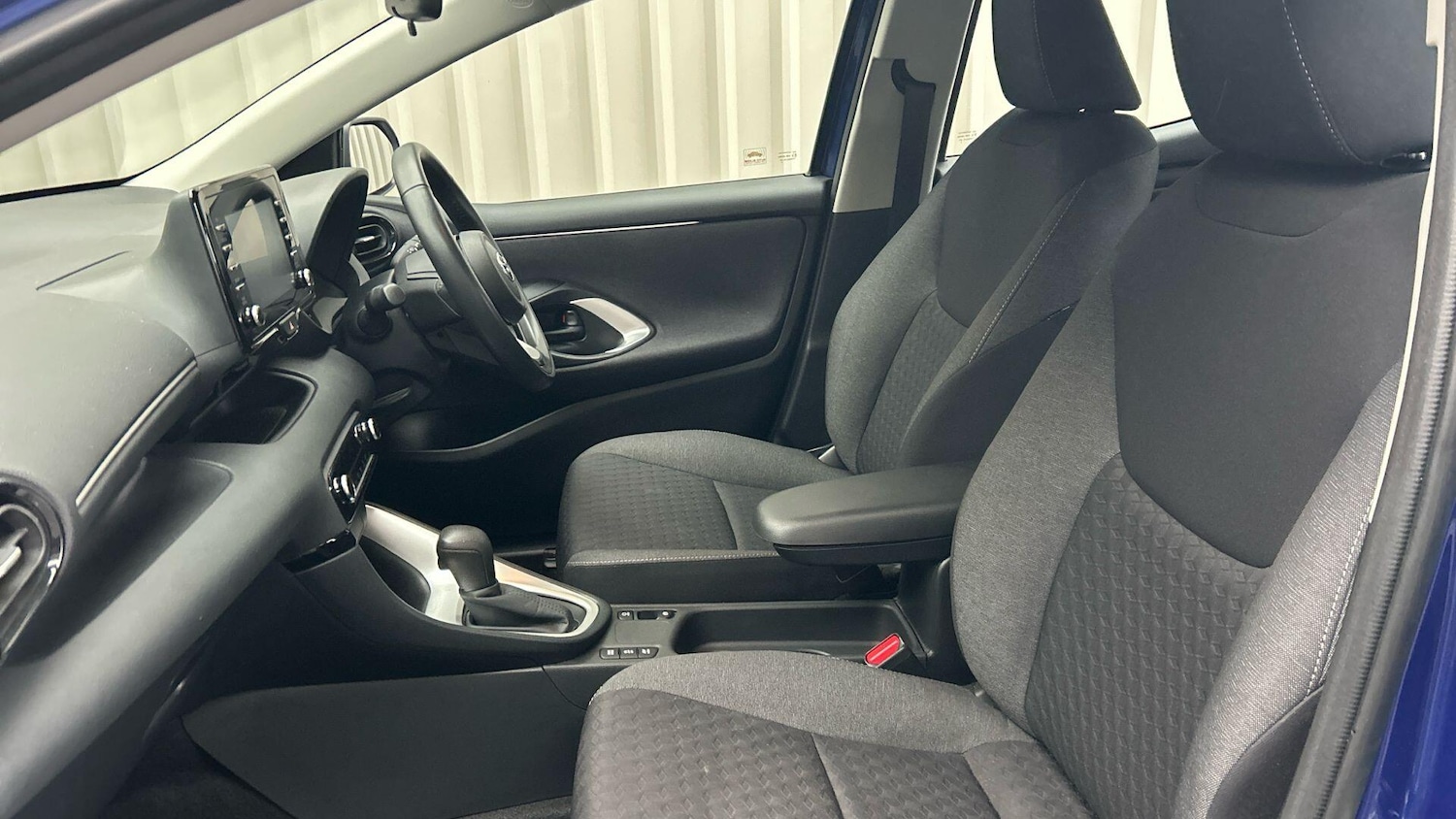 Used Toyota Yaris 2023 for sale - 77290979: Photo 14