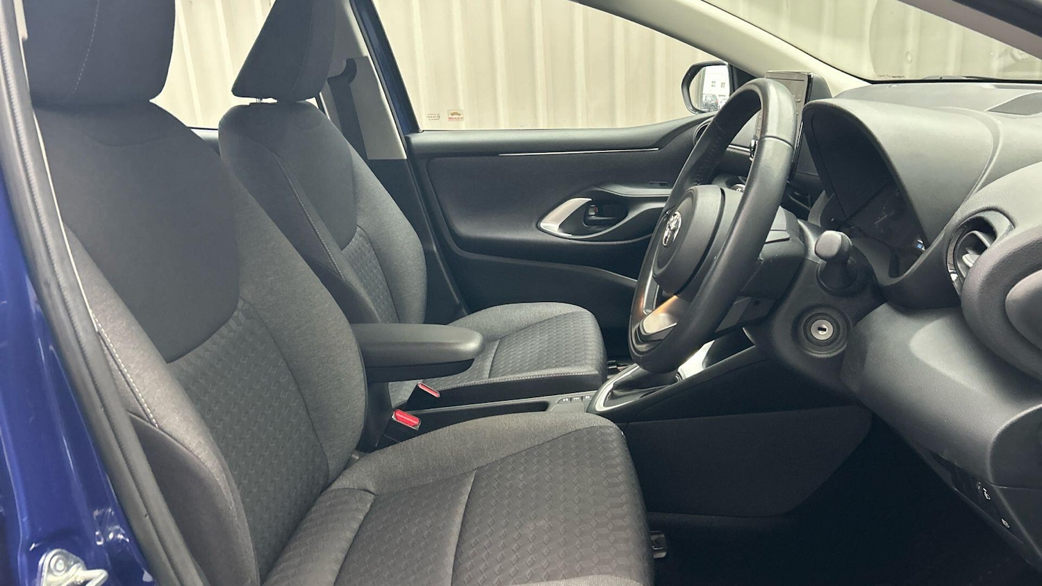 Used Toyota Yaris 2023 for sale - 77290979: Photo 15