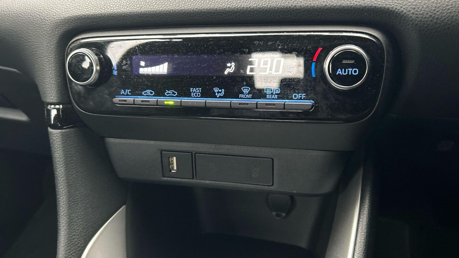 Used Toyota Yaris 2023 for sale - 77290979: Photo 29