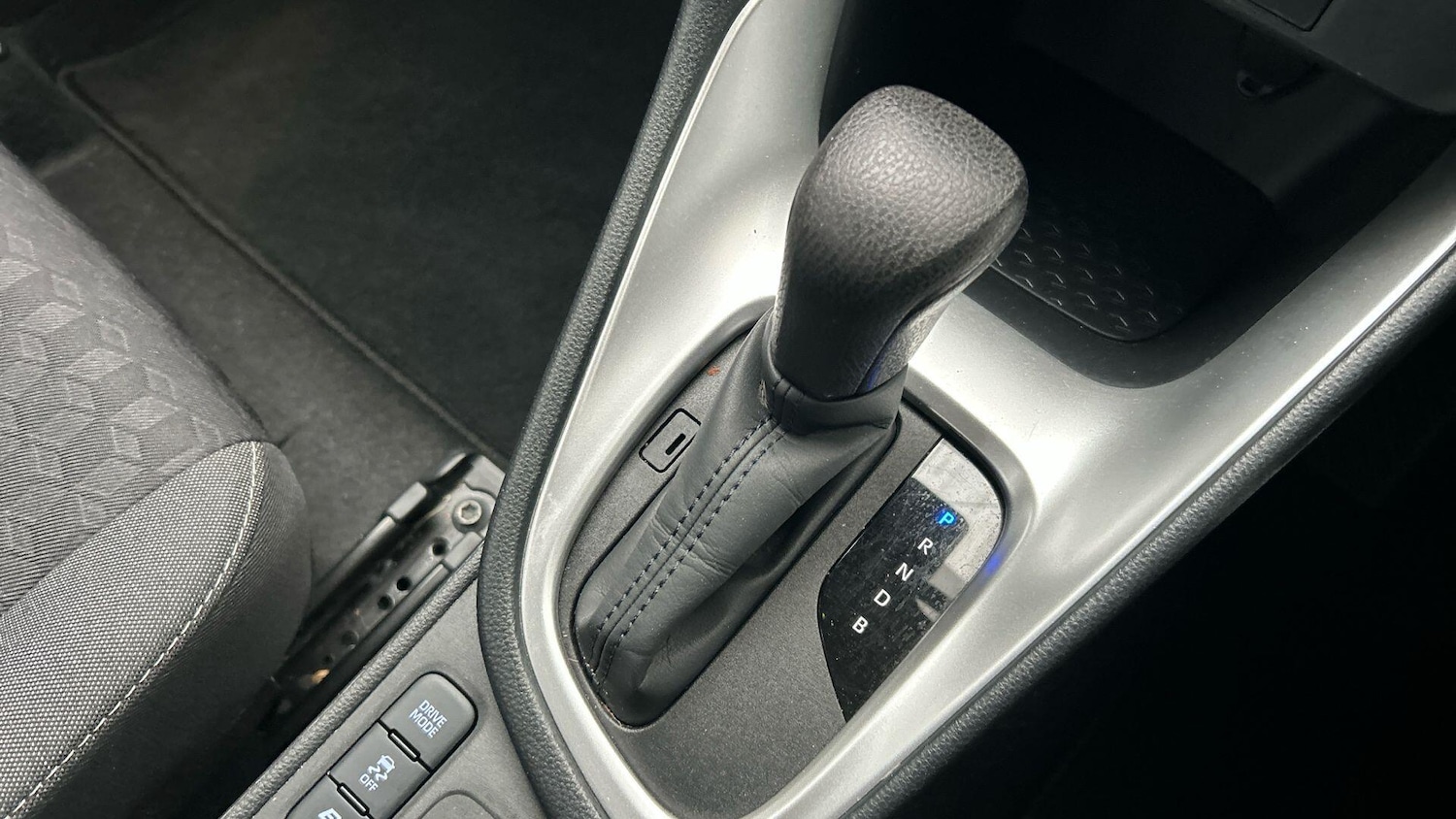 Used Toyota Yaris 2023 for sale - 77290979: Photo 31