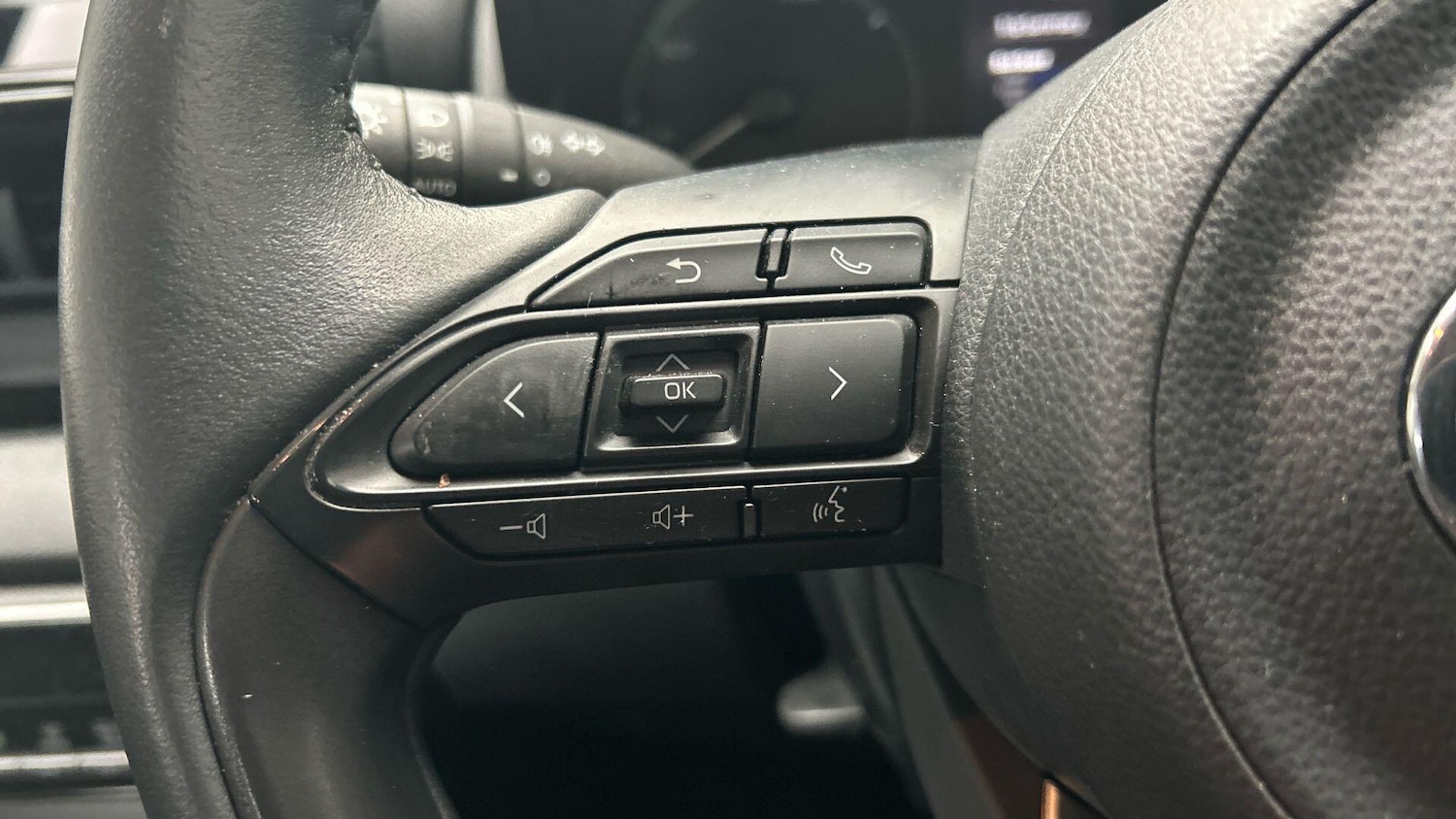 Used Toyota Yaris 2023 for sale - 77290979: Photo 33