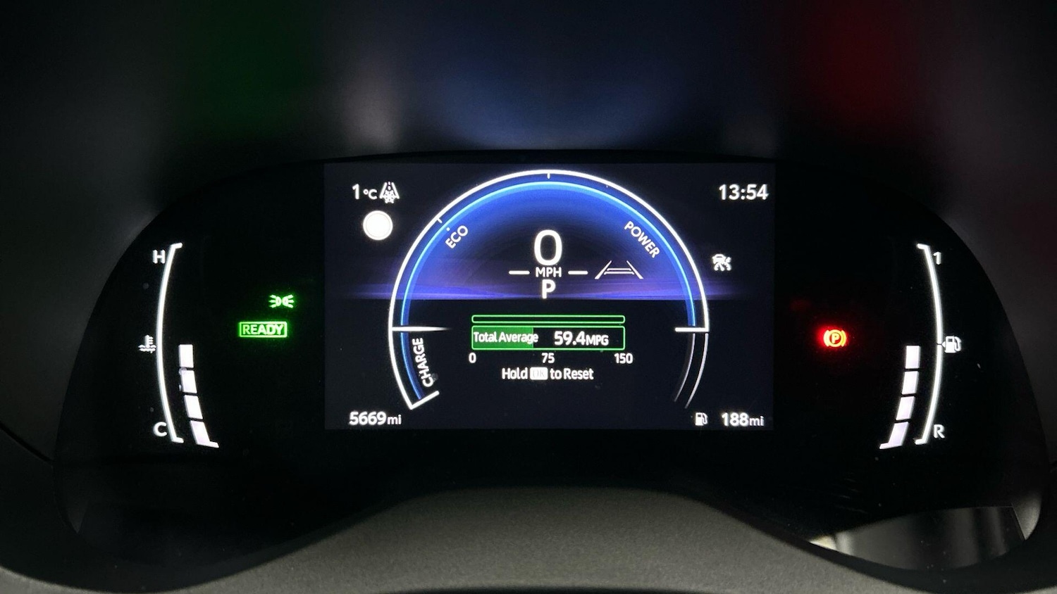 Used Toyota Yaris Cross 2024 for sale - 77120596: Photo 13