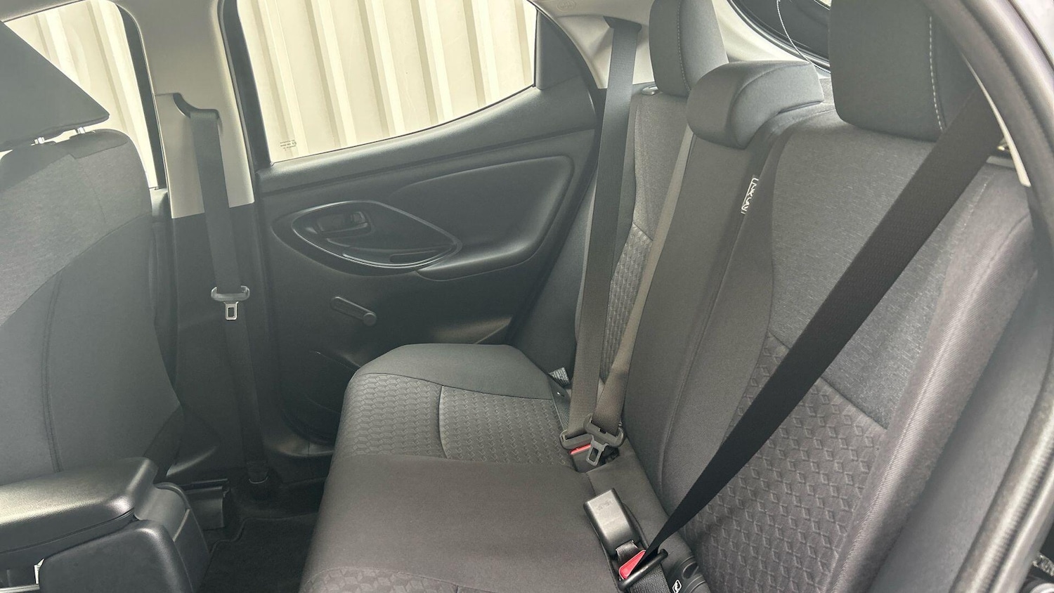 Used Toyota Yaris 2023 for sale - 76457413: Photo 19