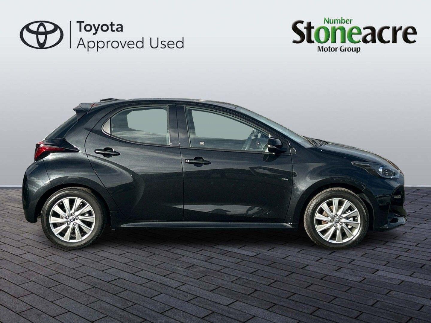 Used Toyota Yaris 2023 for sale - 76457413: Photo 4