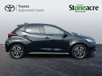 Used Toyota Yaris 2023 for sale - 75990568: Photo
