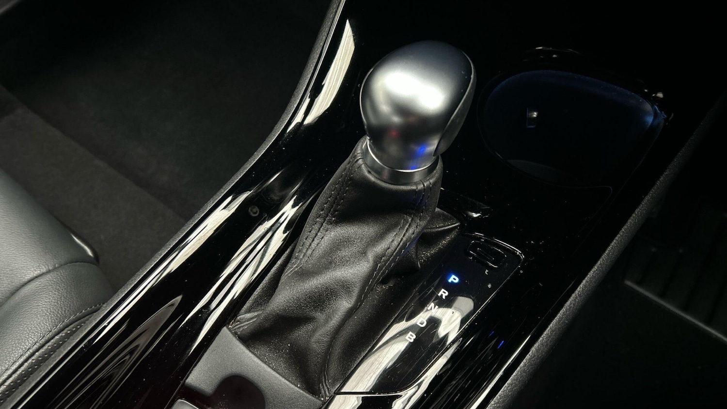 Used Toyota C-HR 2021 for sale - 77330981: Photo 32