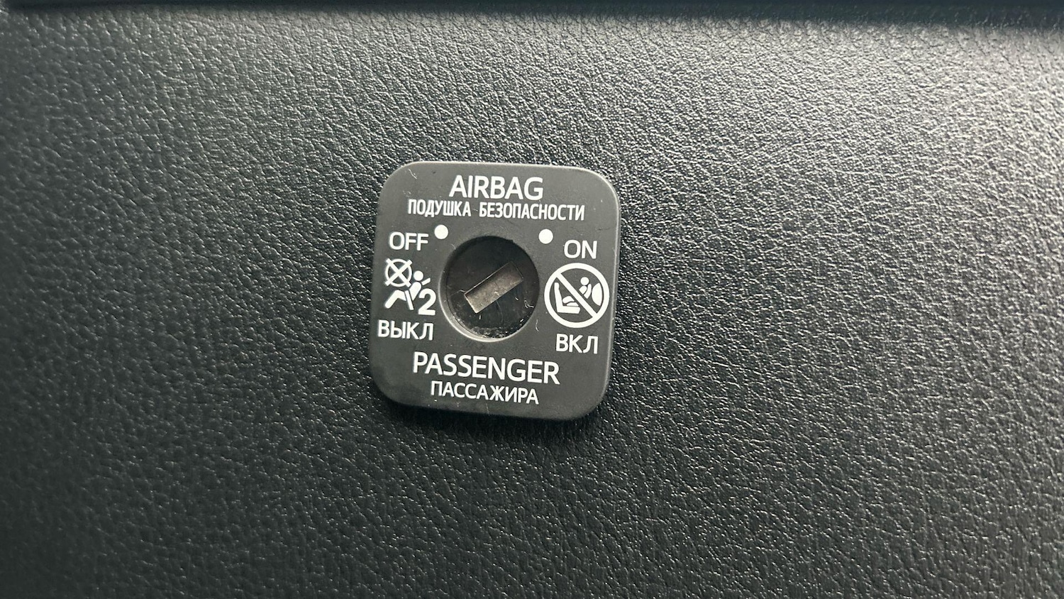 Used Toyota C-HR 2021 for sale - 77330981: Photo 43