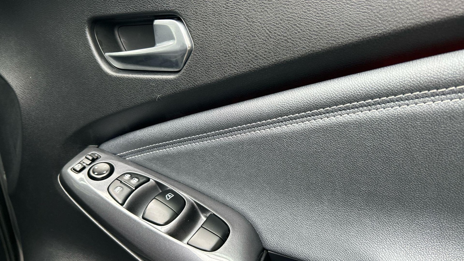 Used Nissan Juke 2022 for sale - 77524778: Photo 39