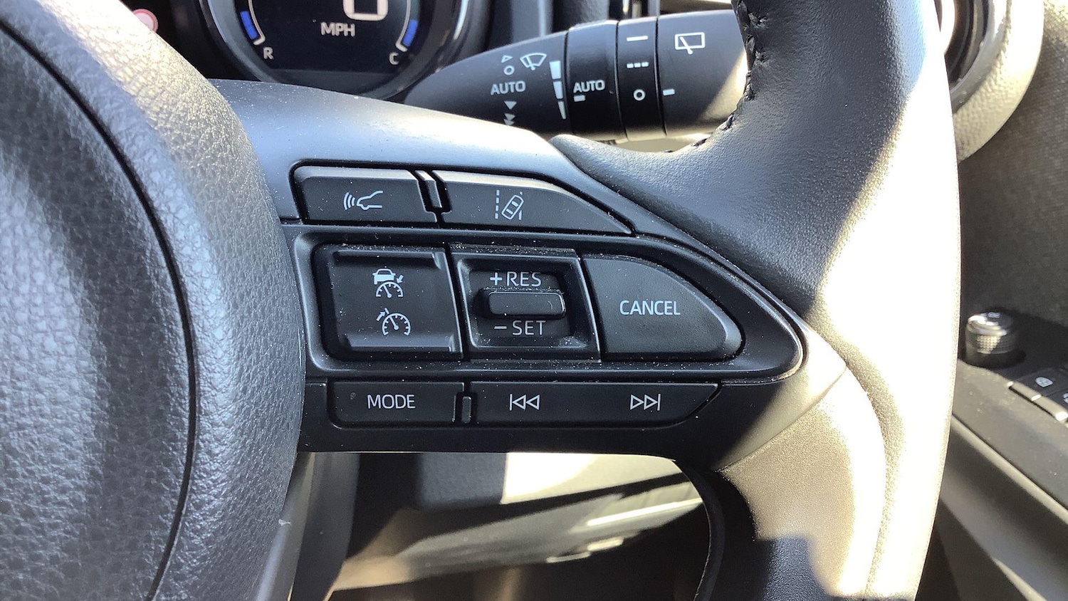 Used Toyota Yaris 2021 for sale - 76801705: Photo 30