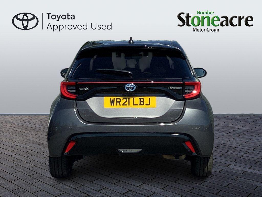 Used Toyota Yaris 2021 for sale - 76801705: Photo 4