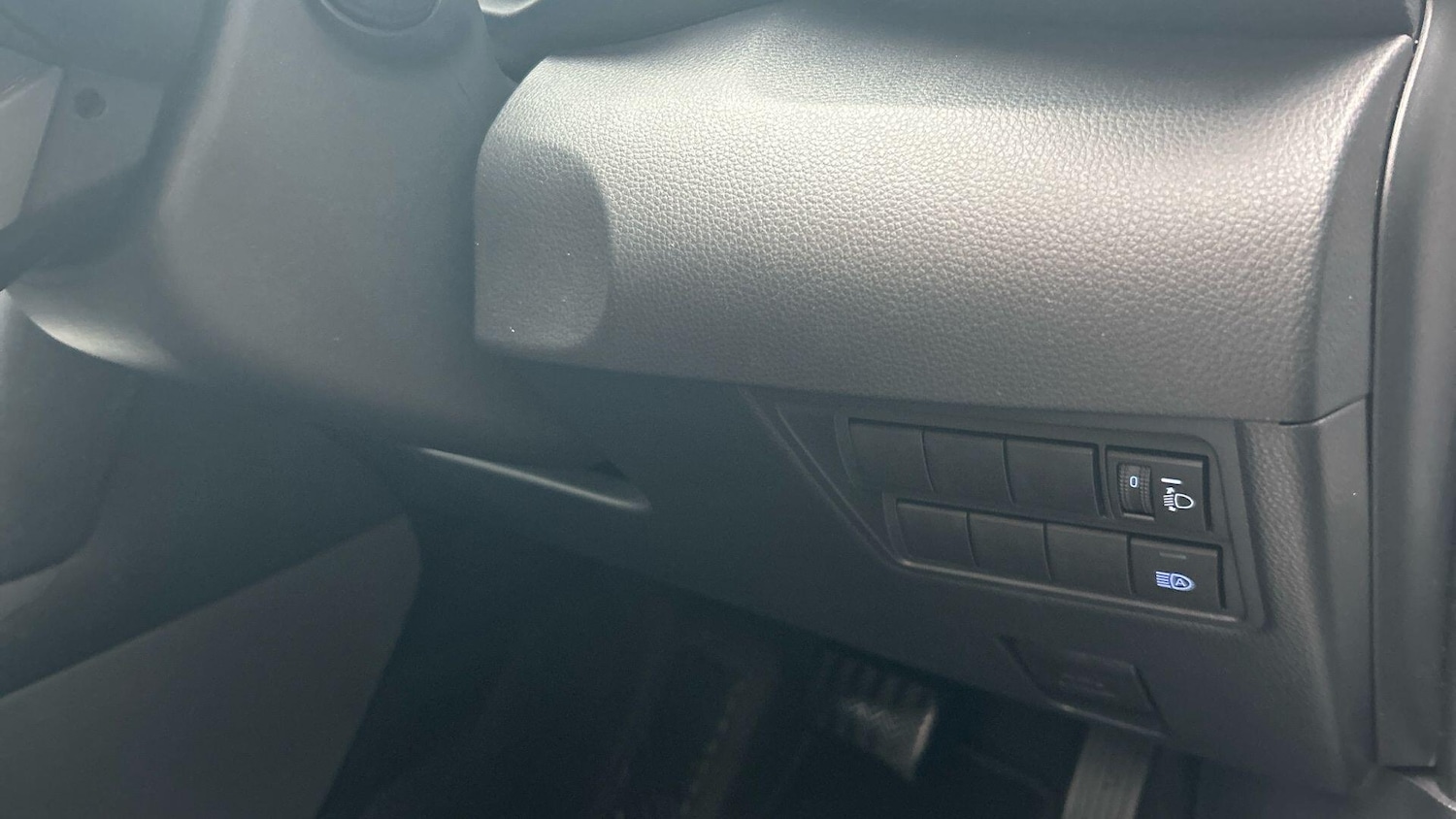 Used Toyota Yaris Cross 2023 for sale - 76715176: Photo 35