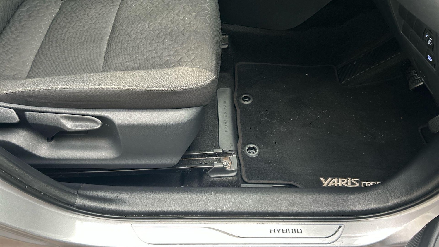 Used Toyota Yaris Cross 2023 for sale - 76715176: Photo 39