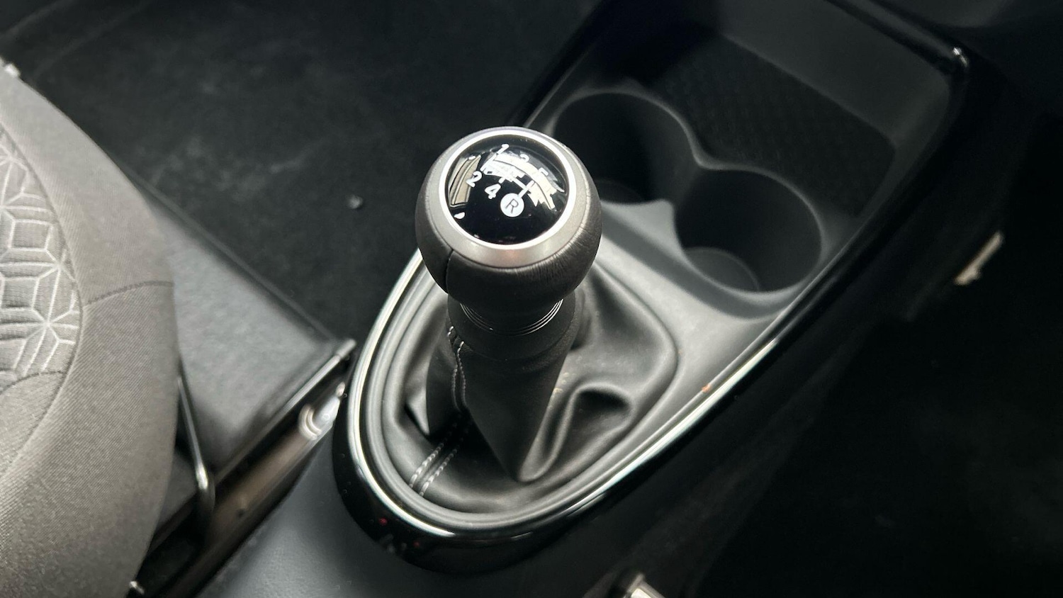 Used Toyota Aygo X 2025 for sale - 77203841: Photo 28