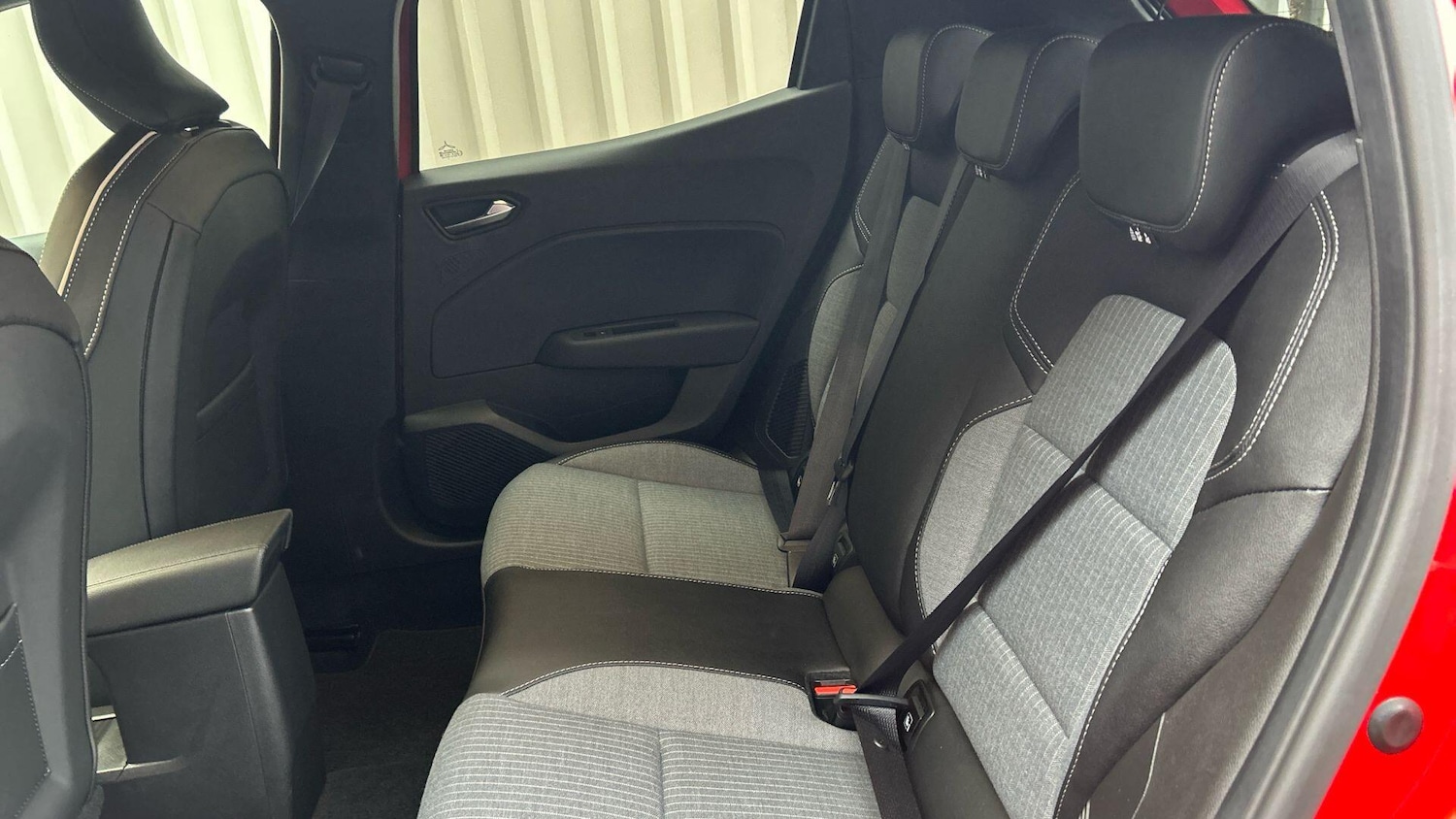 Used Renault Clio 2024 for sale - 77723856: Photo 17