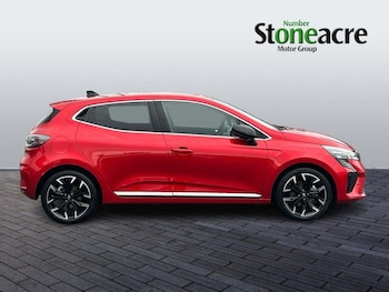 Used Renault Clio 2024 for sale - 77723856: Photo