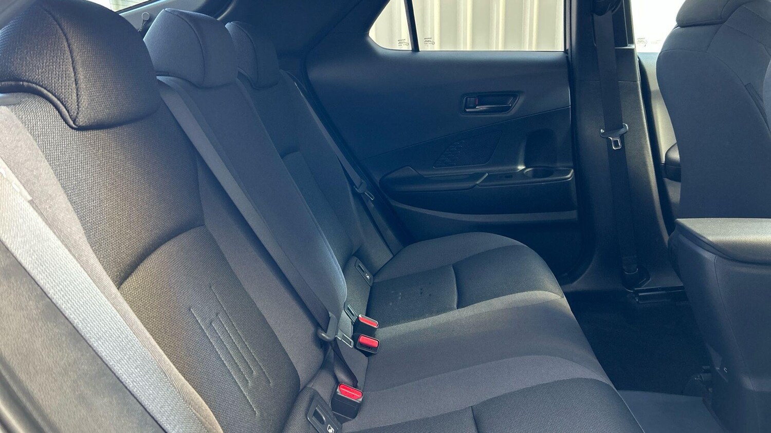 Used Toyota C-HR 2025 for sale - 77737806: Photo 16