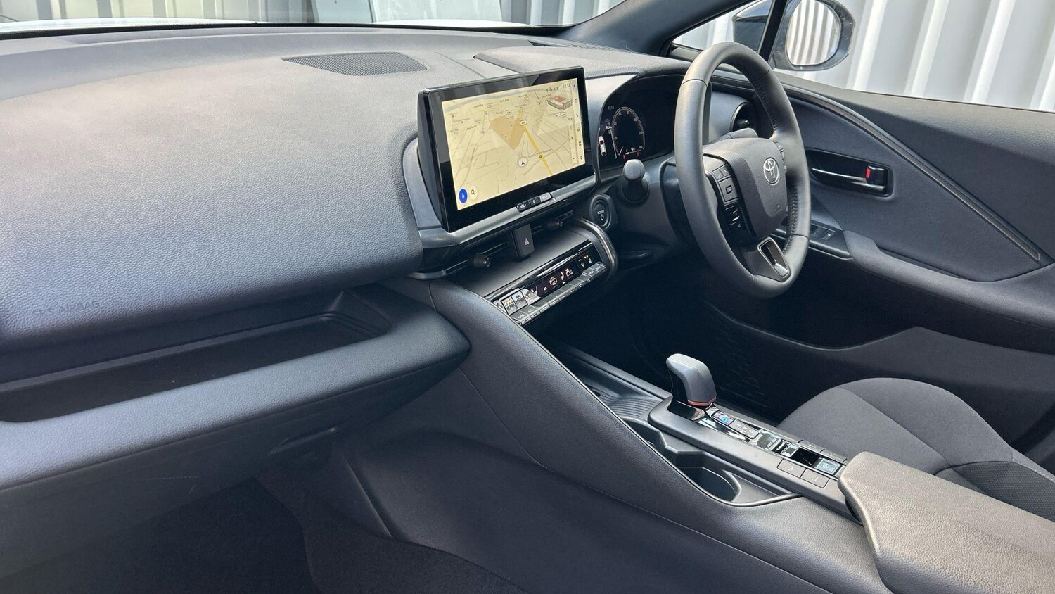 Used Toyota C-HR 2025 for sale - 77737806: Photo 42