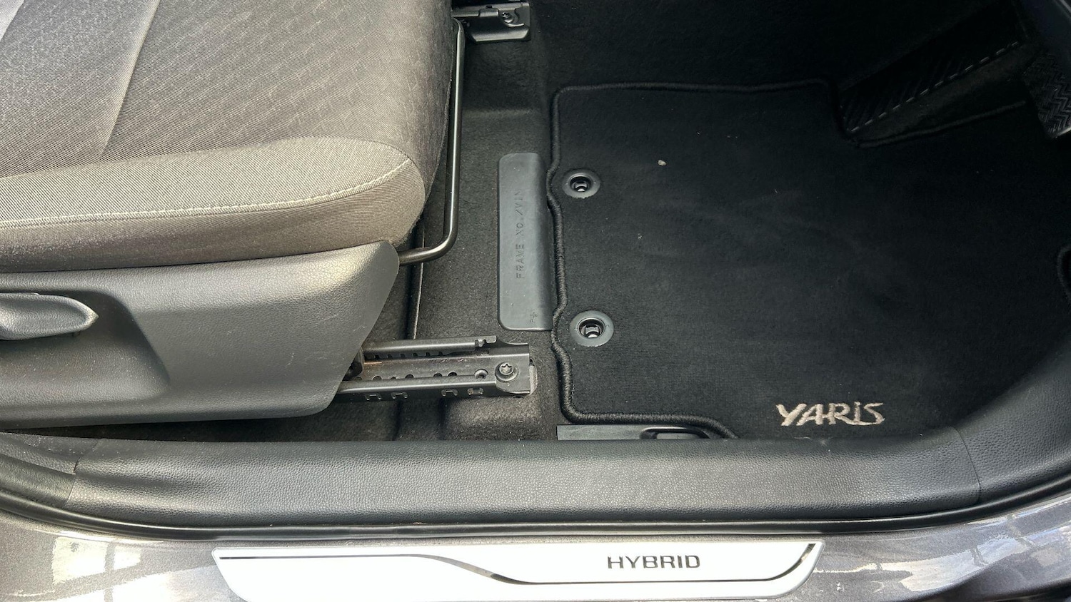 Used Toyota Yaris 2021 for sale - 78047680: Photo 38