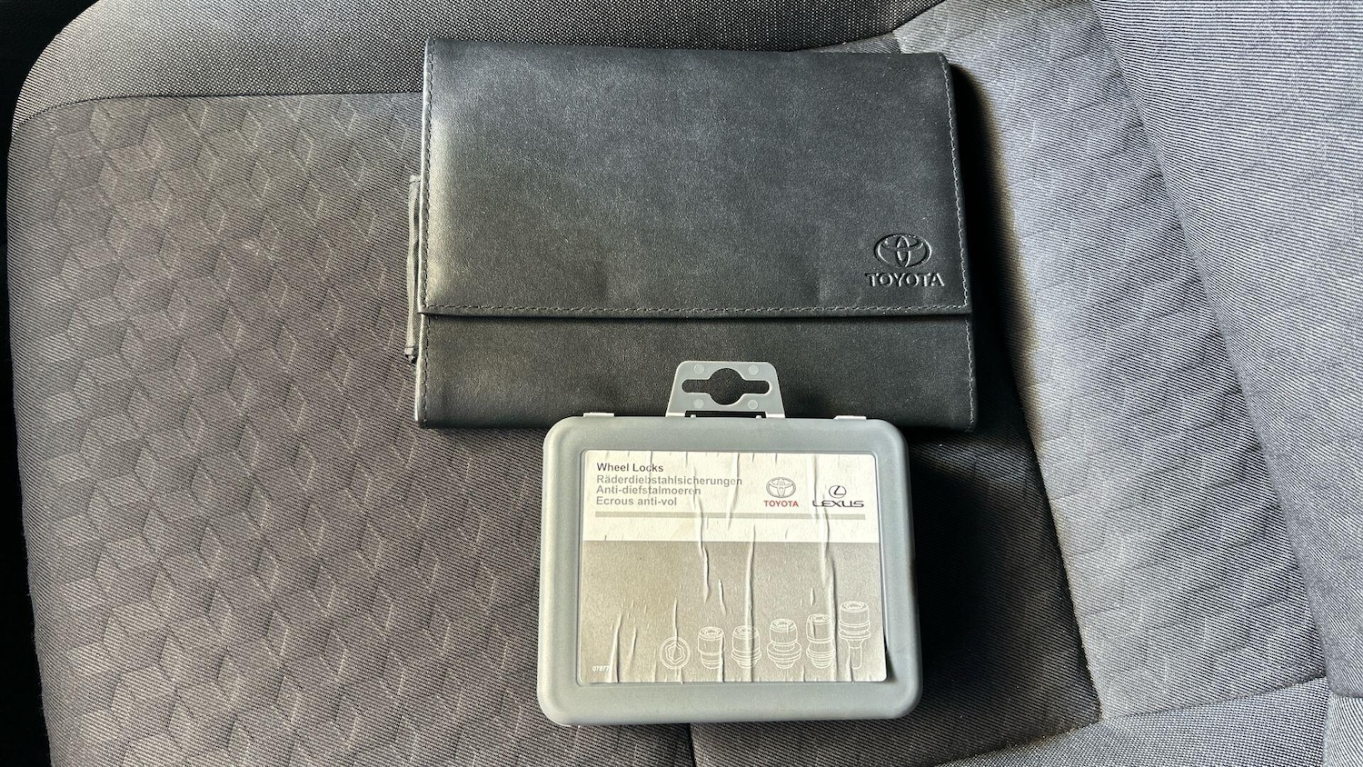 Used Toyota Yaris 2021 for sale - 78047680: Photo 41