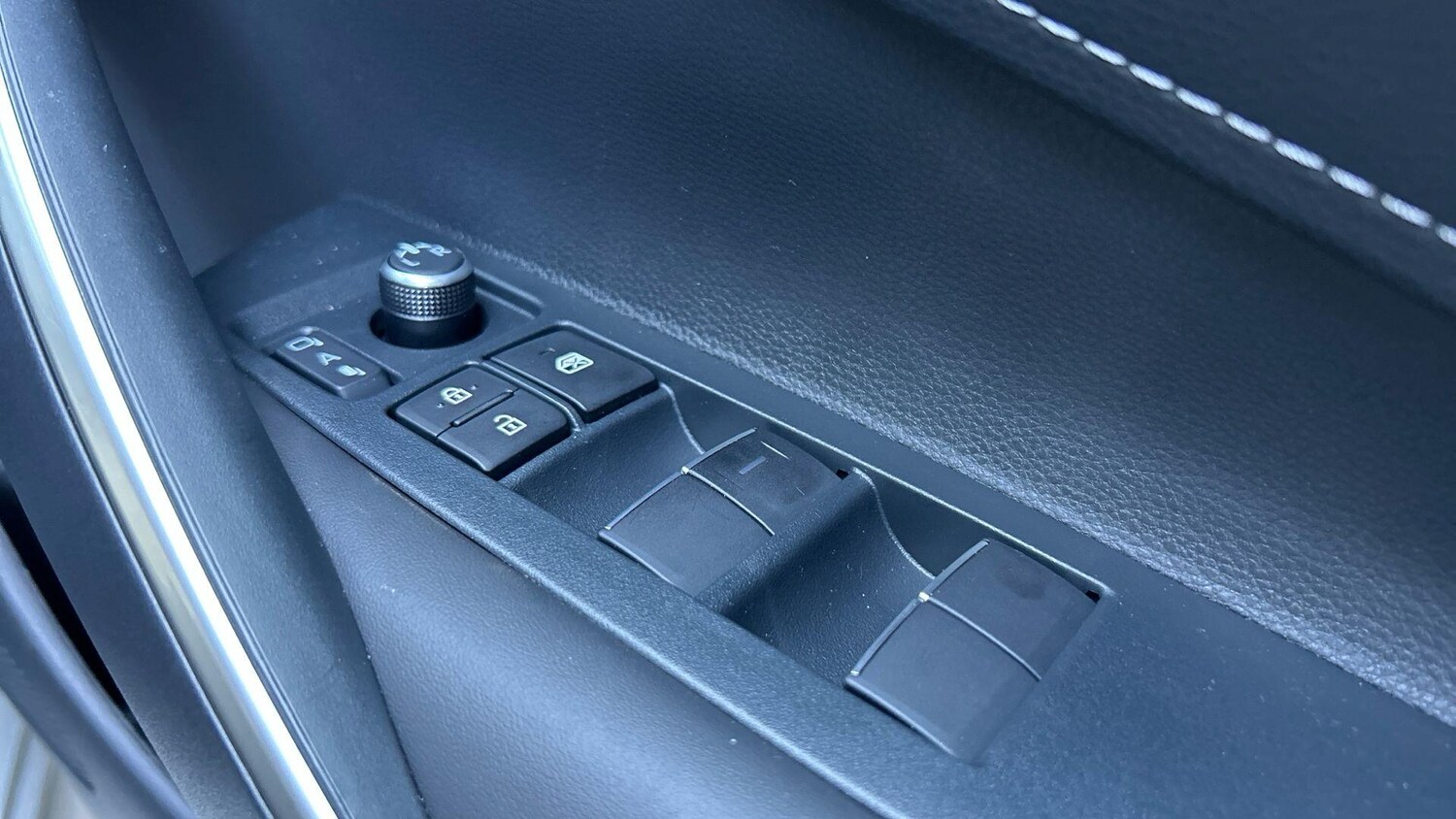 Vehicle 44