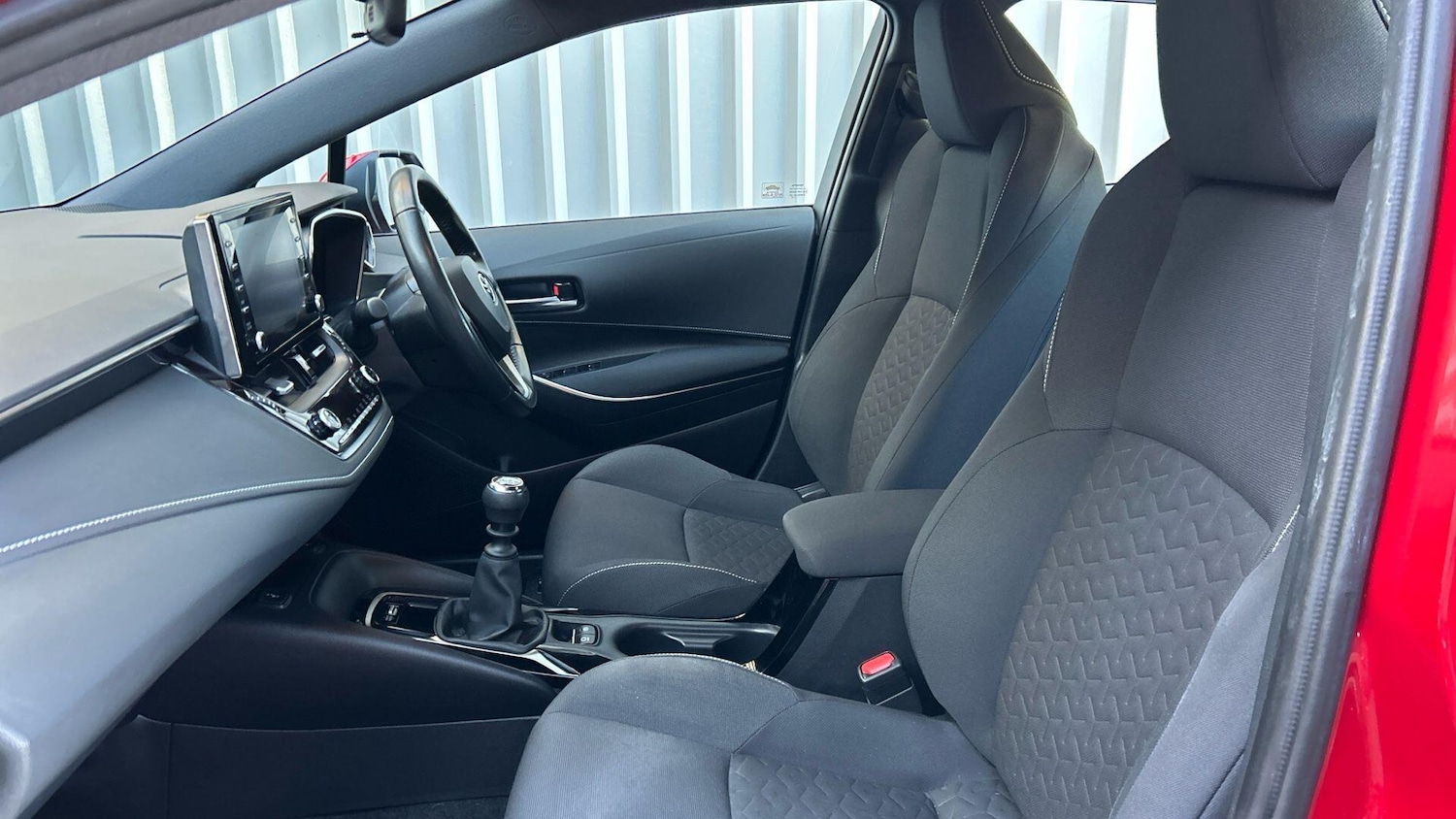 Used Toyota Corolla 2019 for sale - 76409596: Photo 16