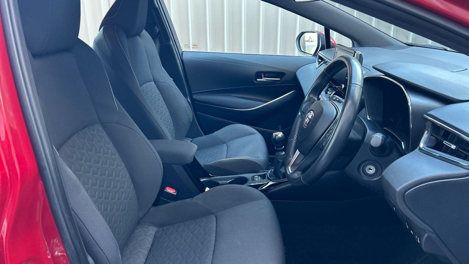 Used Toyota Corolla 2019 for sale - 76409596: Photo 17