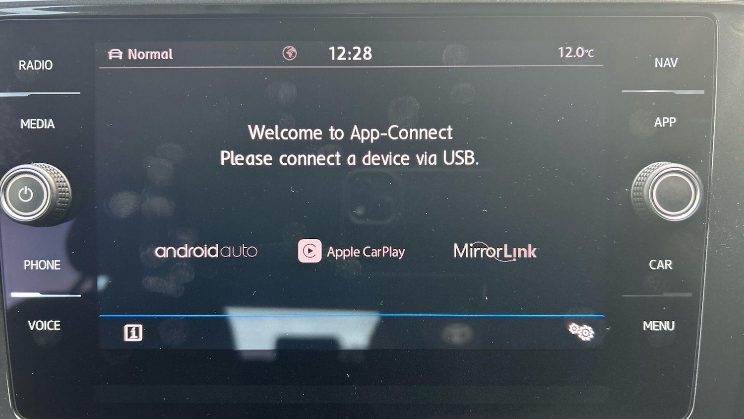 Used Volkswagen Golf for sale - 78101467: Photo 28