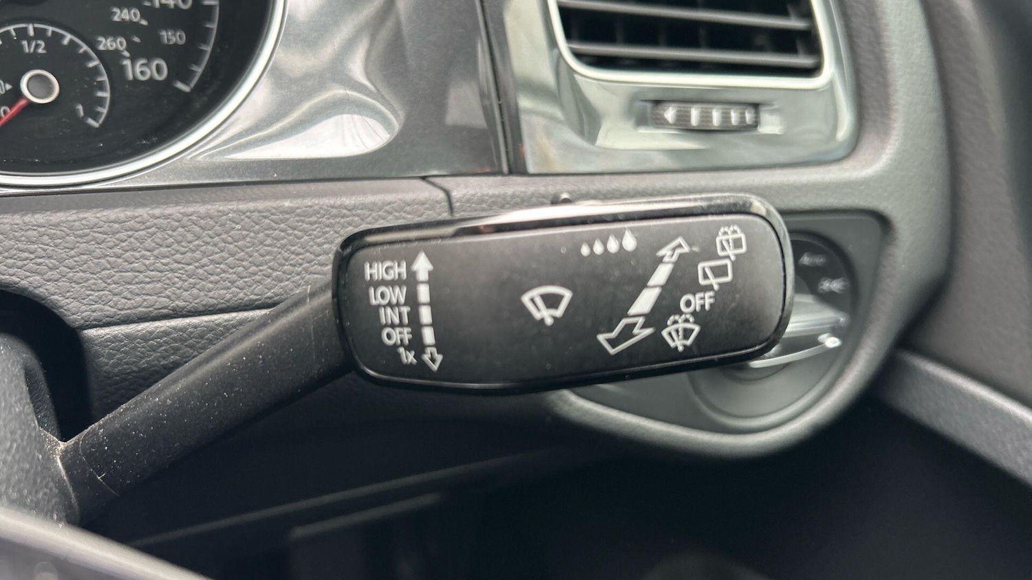 Used Volkswagen Golf for sale - 78101467: Photo 40