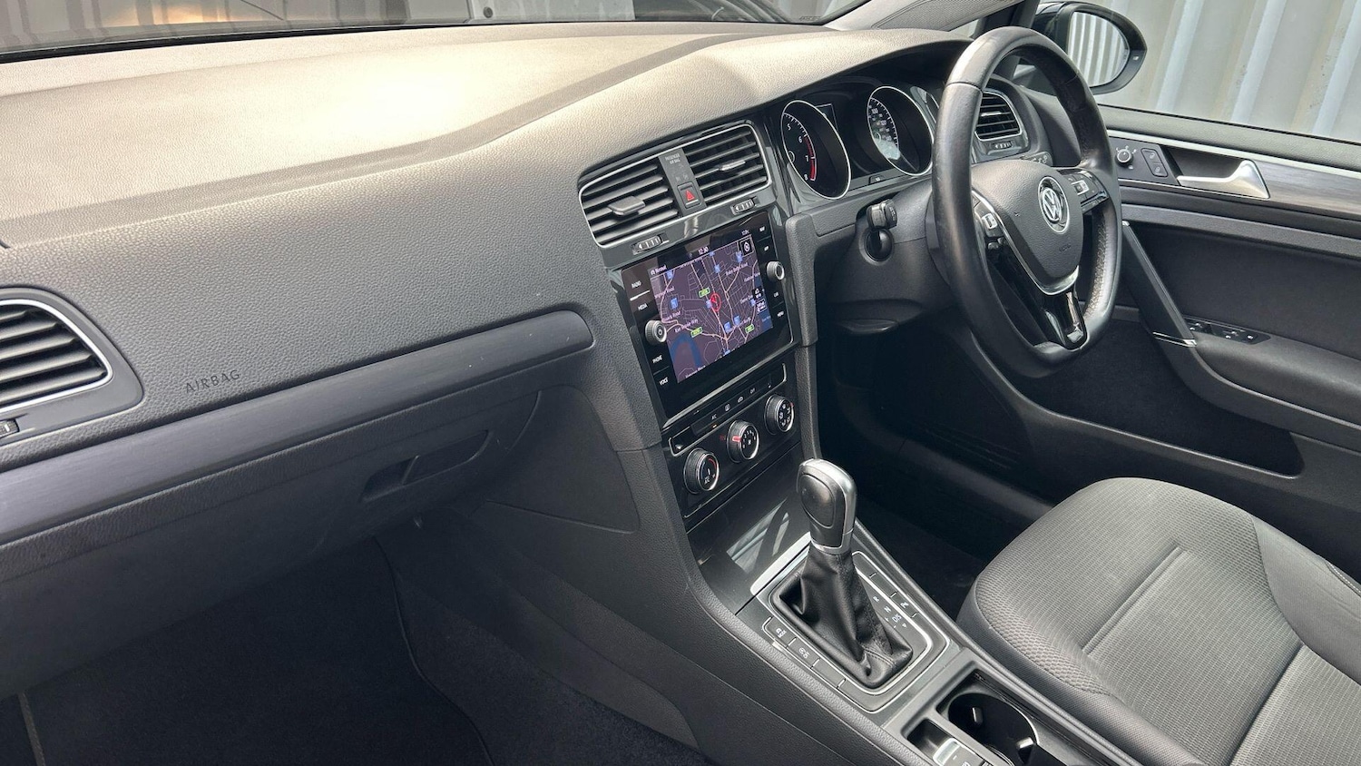 Used Volkswagen Golf for sale - 78101467: Photo 42