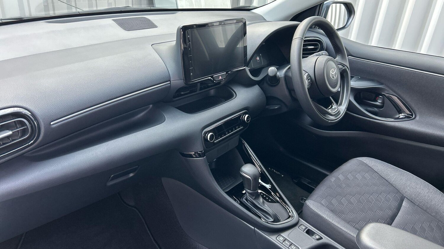 Used Toyota Yaris 2025 for sale - 77839085: Photo 40